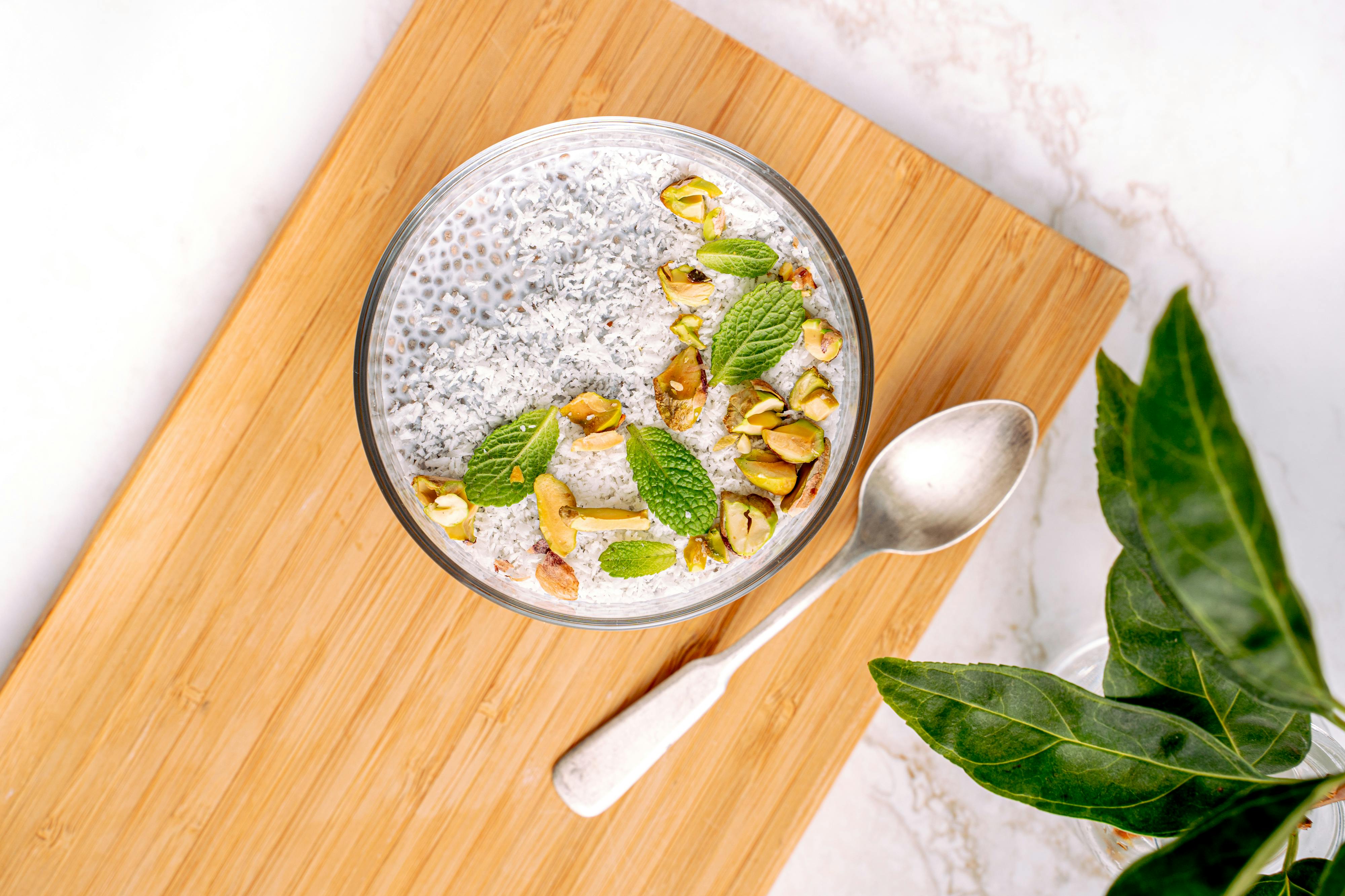 Coconut Chia Superfood Bowl – Easy Healthy Recipe (High Fiber & Dairy-Free)