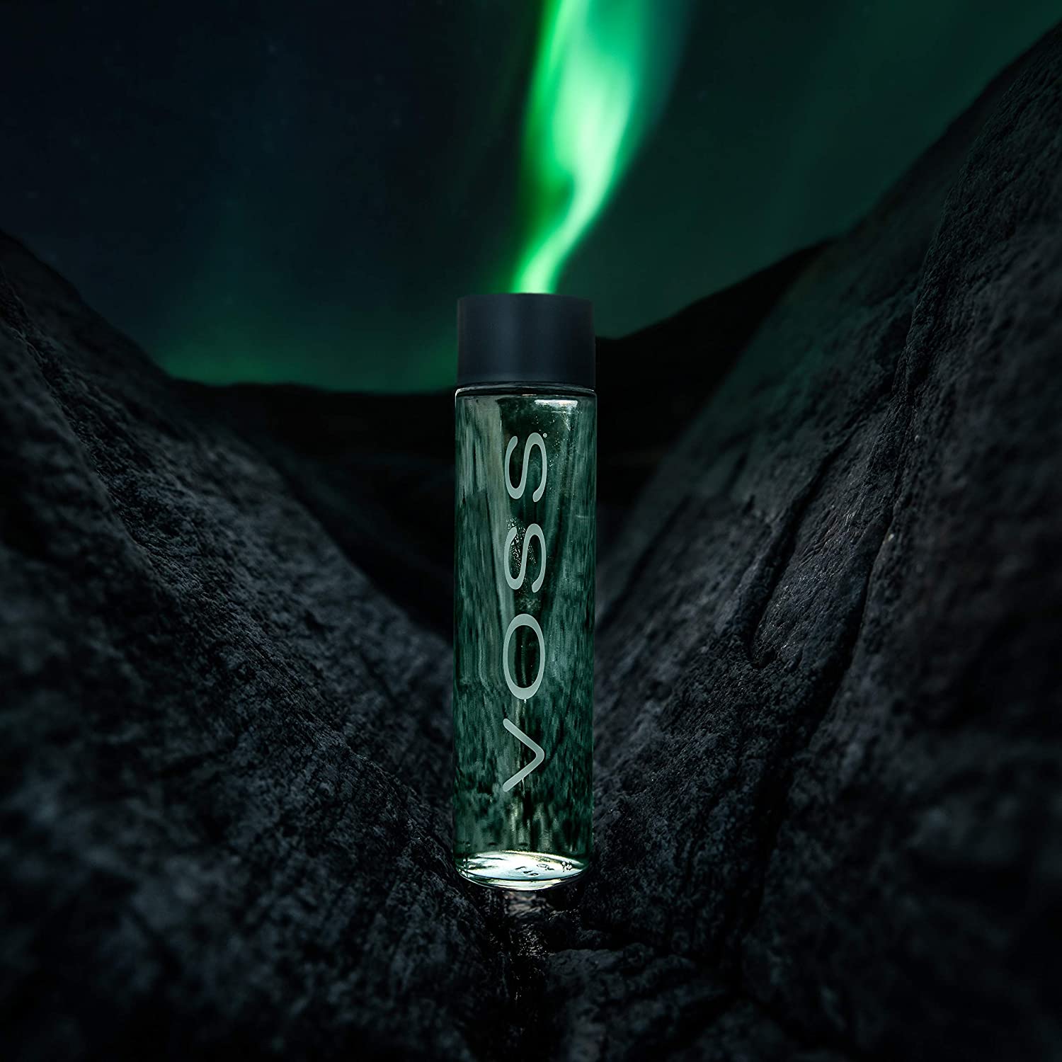 VOSS Artesian Still Water, 500ml - Plastic Bottle