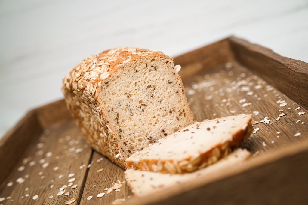 SKINNY GENIE Oats Brown Bread Loaf , 400g