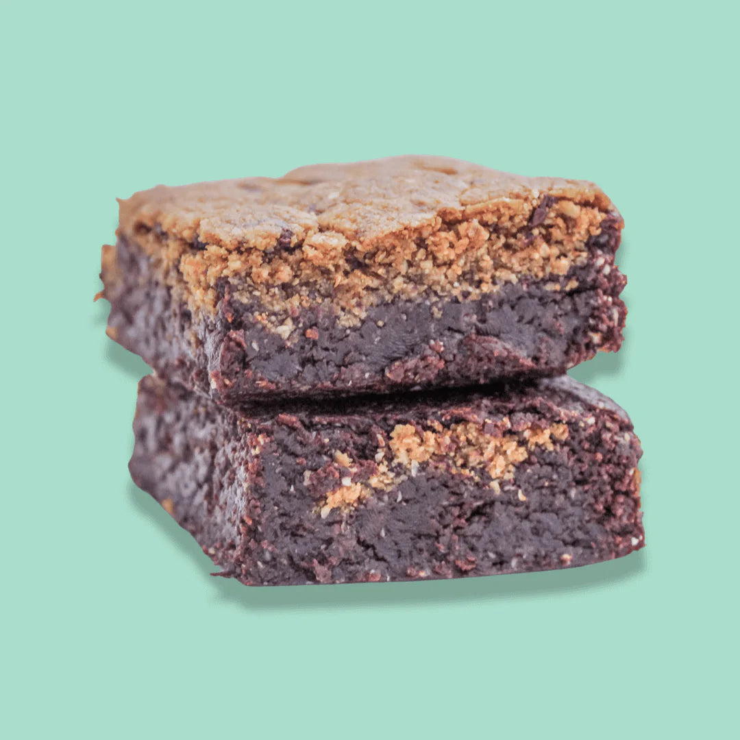 MAITHA & TREATS Brownie Layered With Cookie, Pack of 4 Brownies