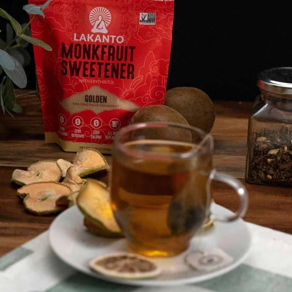 LAKANTO Monkfruit Sweetener with Erythritol, Golden, 454g